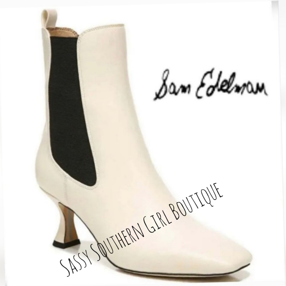 🆕⭐Sam Edelman winter white leather booties